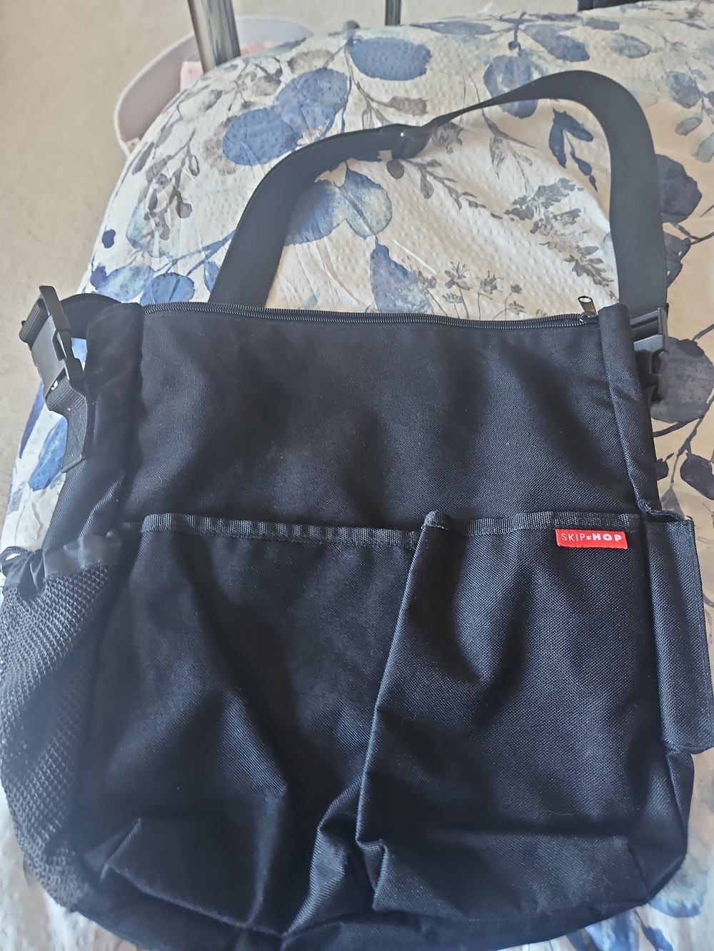 Skip Hop Black Men's Womens Diaper Crossbody Organizer Bag